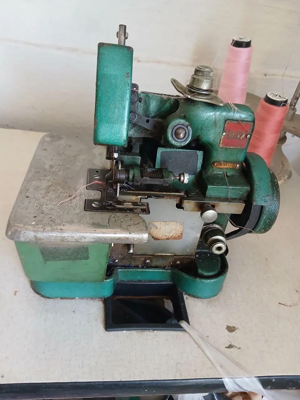 Vendo máquina chinelsinha 