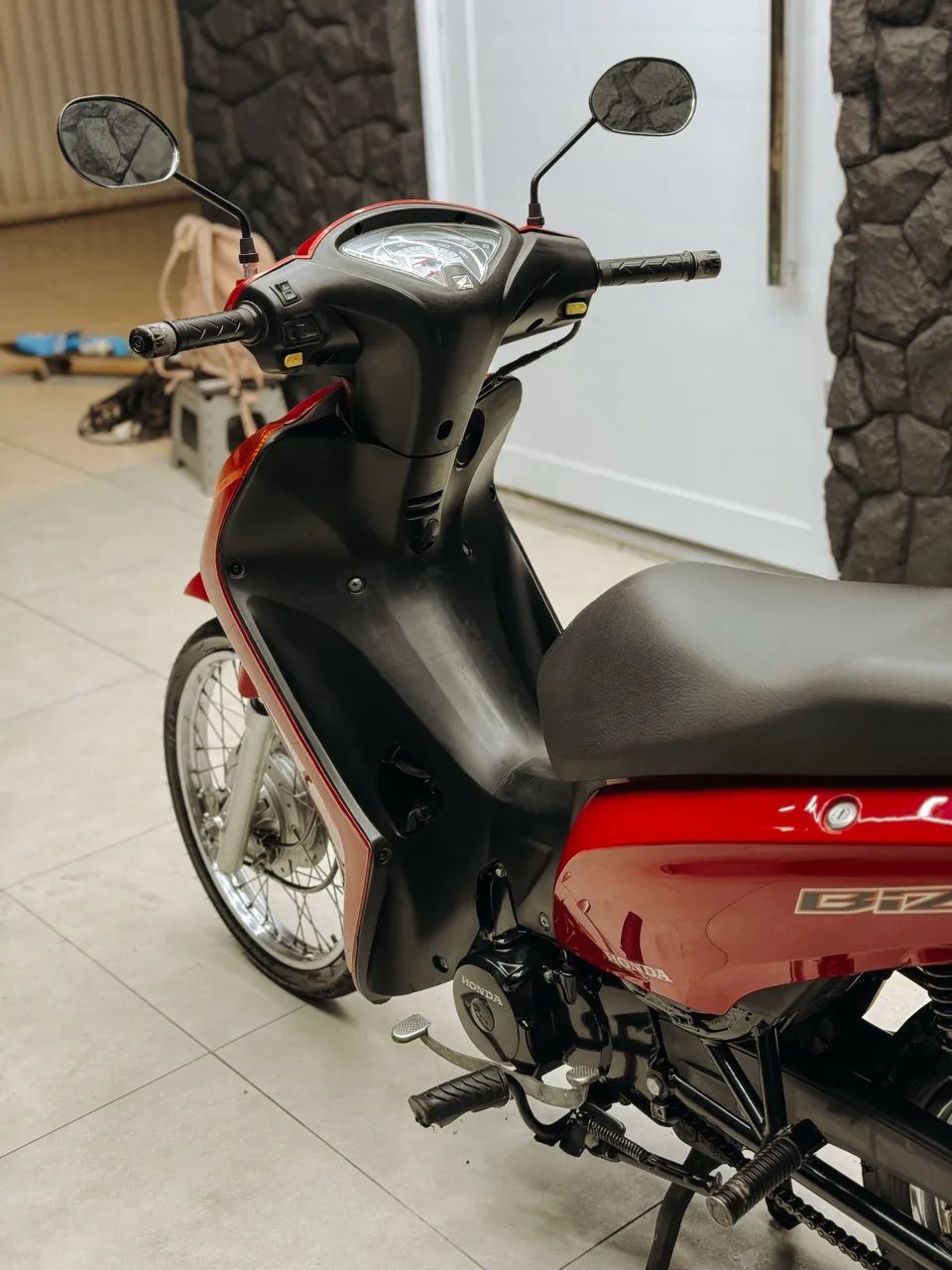 BIZ 100cc Conservada - Foto 3