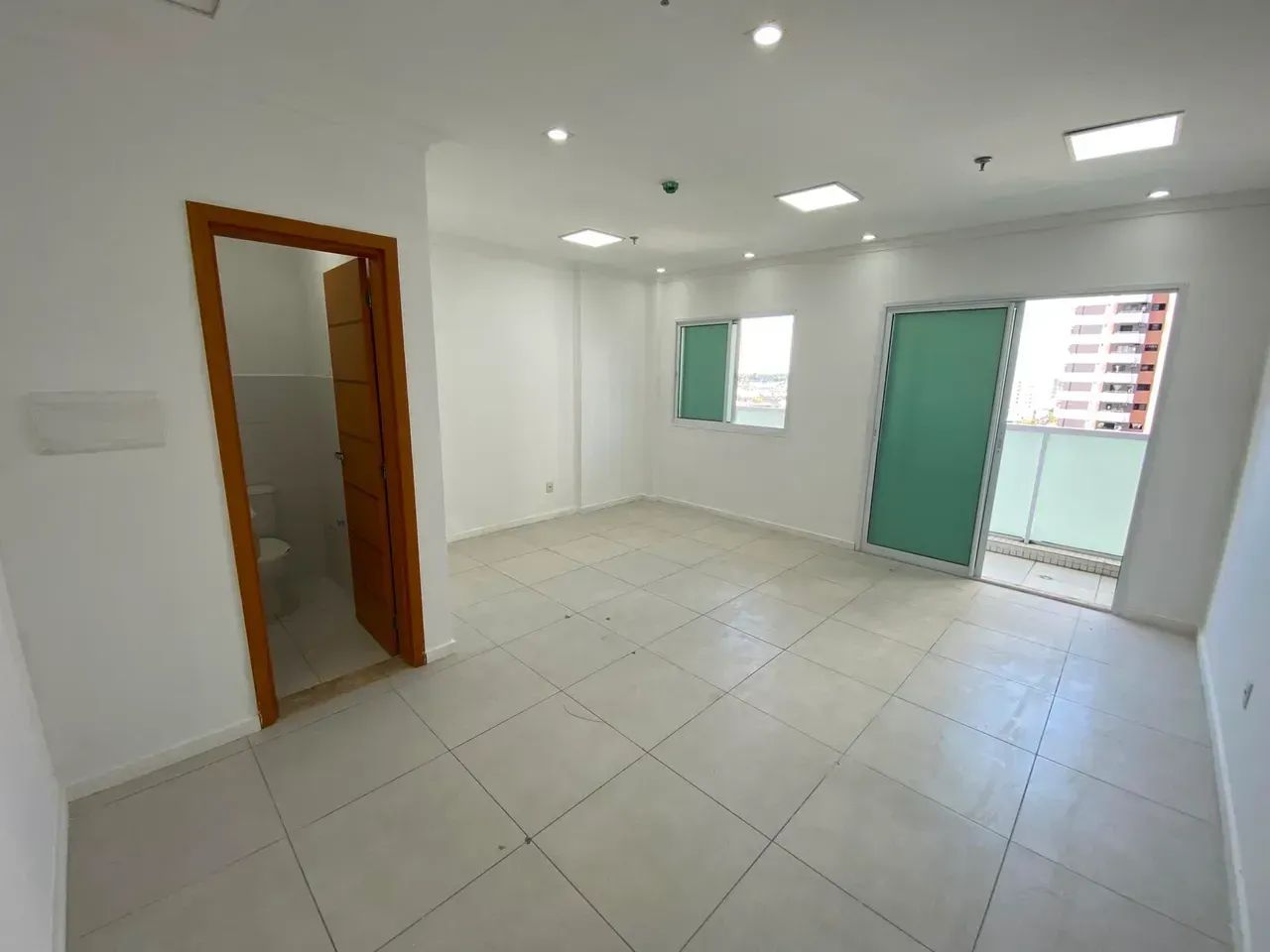 Oportunidade - Sala Comercial no vitta office - Nascente - 1 vaga de garagem - Foto 5