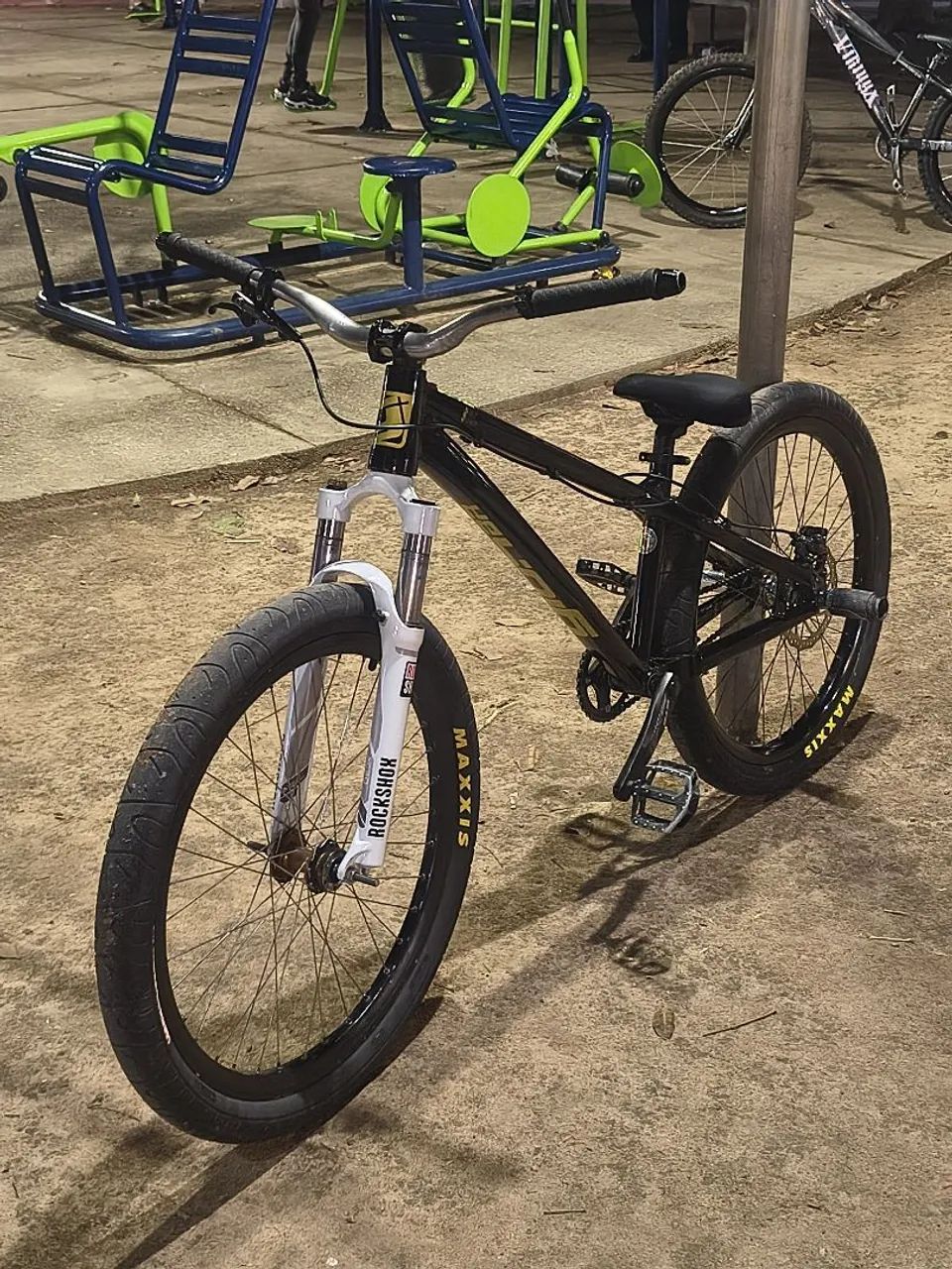 Gios DJ 2025 - Foto 4