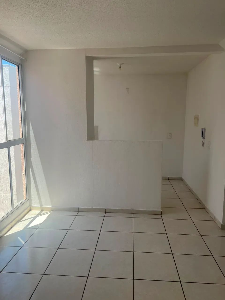 Alugo Apartamento 1.100
