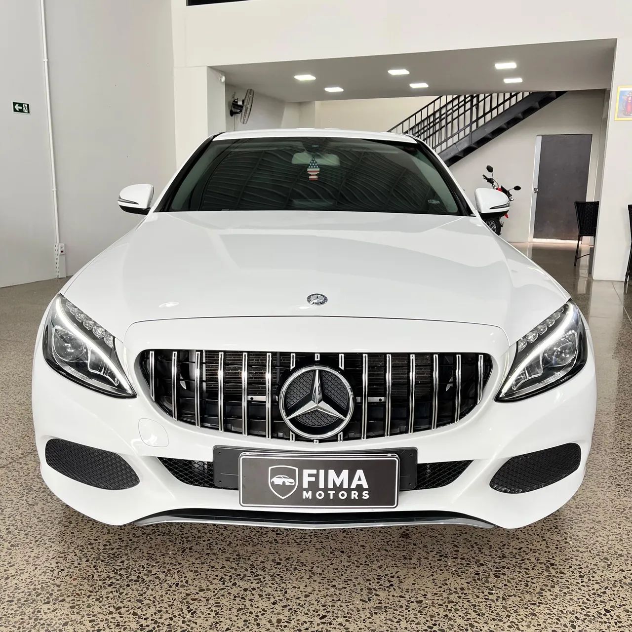 Mercedes-Benz C-180 CGI Exc. 1.6/1.6 Flex TB 16V Aut. 2016