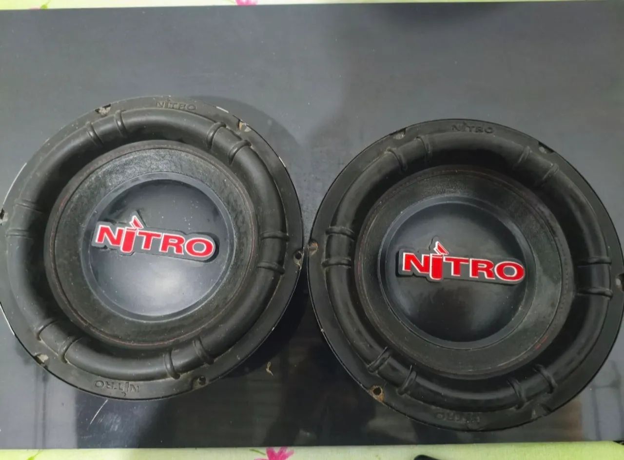 Vendo ou troco par de auto falante de 10 polegadas 700rms