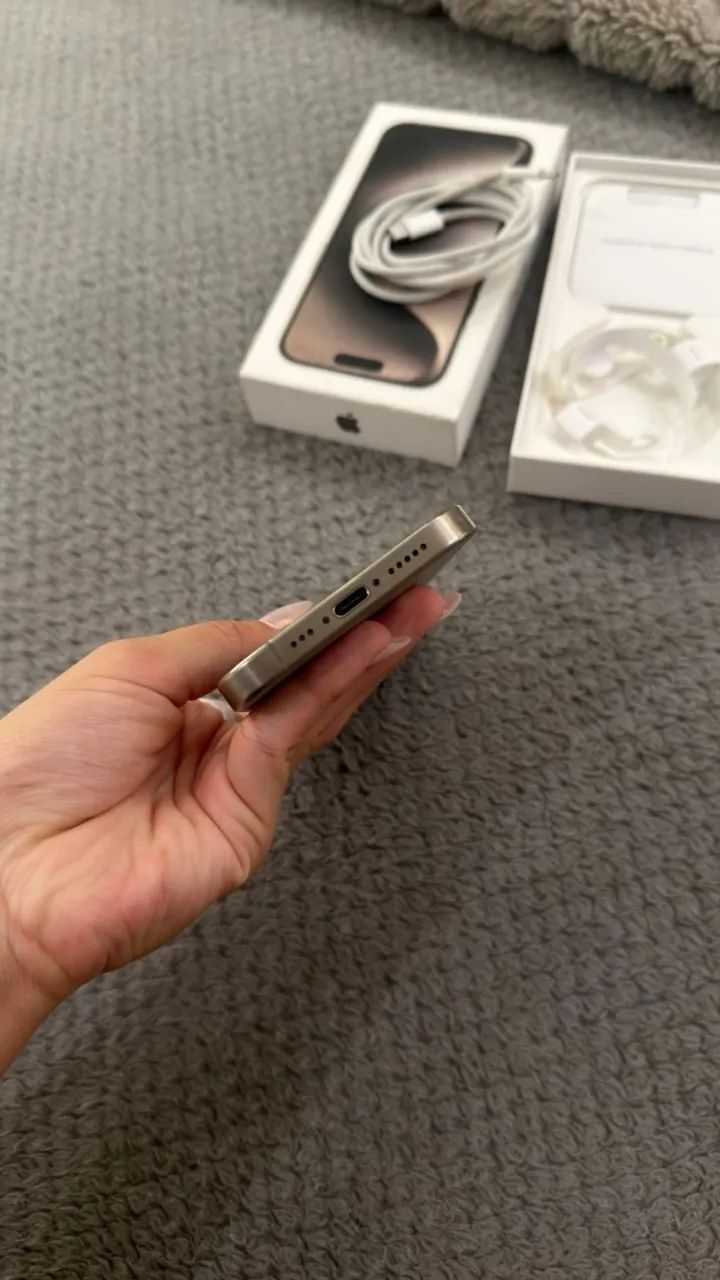 iphone 15 pro natural titanium 128gb - Foto 3