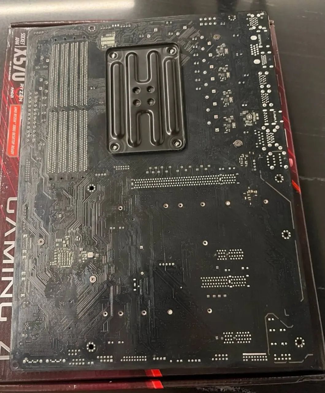 Placa Mãe Asrock X570 Phantom Gaming 4 (USADA) - Foto 2