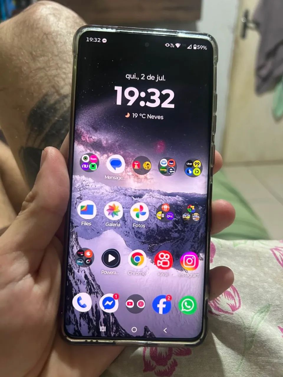 Troco os dois em um celular  - Foto 2