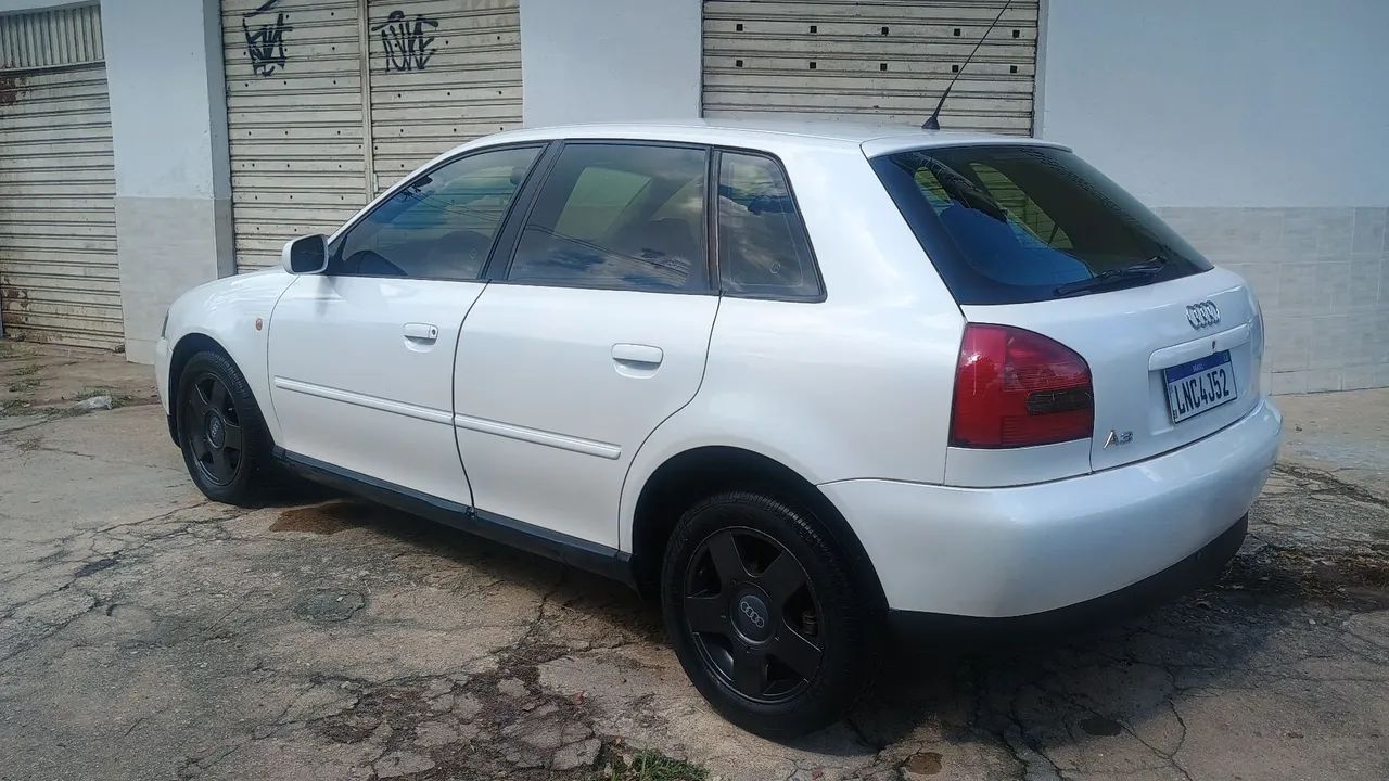Audi A3 1.6 5P 2000 - Foto 2