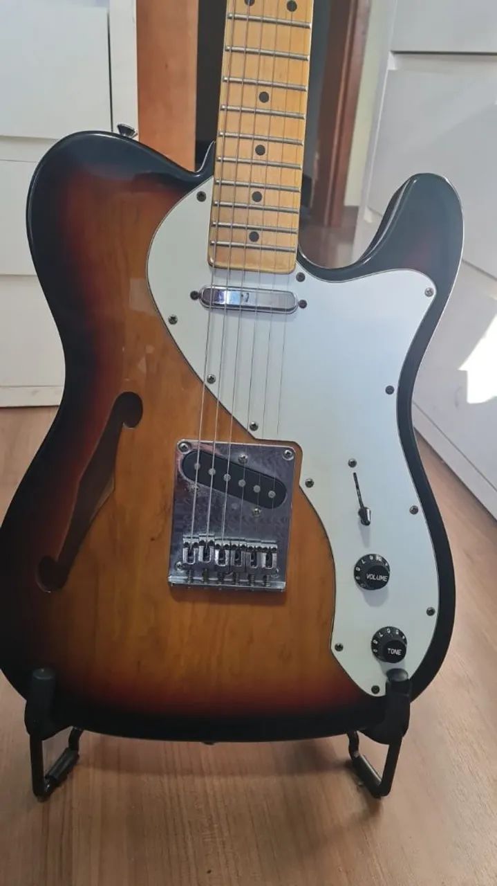 vendo Guitarra SX thinline