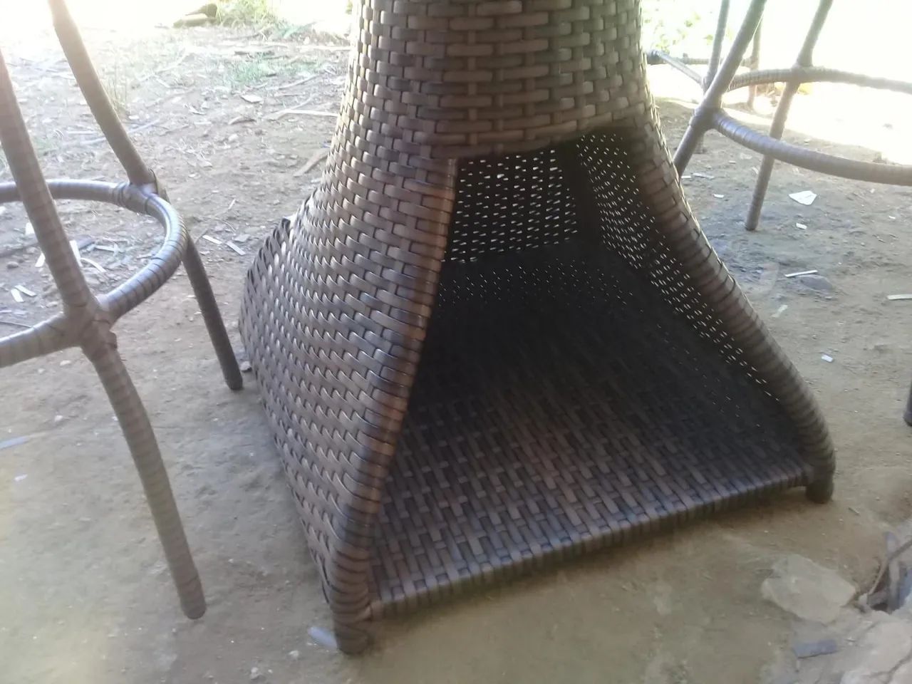 Conjunto de mesa com banquetas  - Foto 4