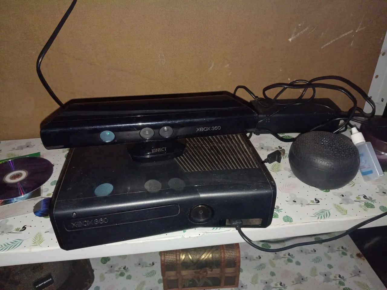 Vendo Xbox 360 com 20 jogos, e kinect