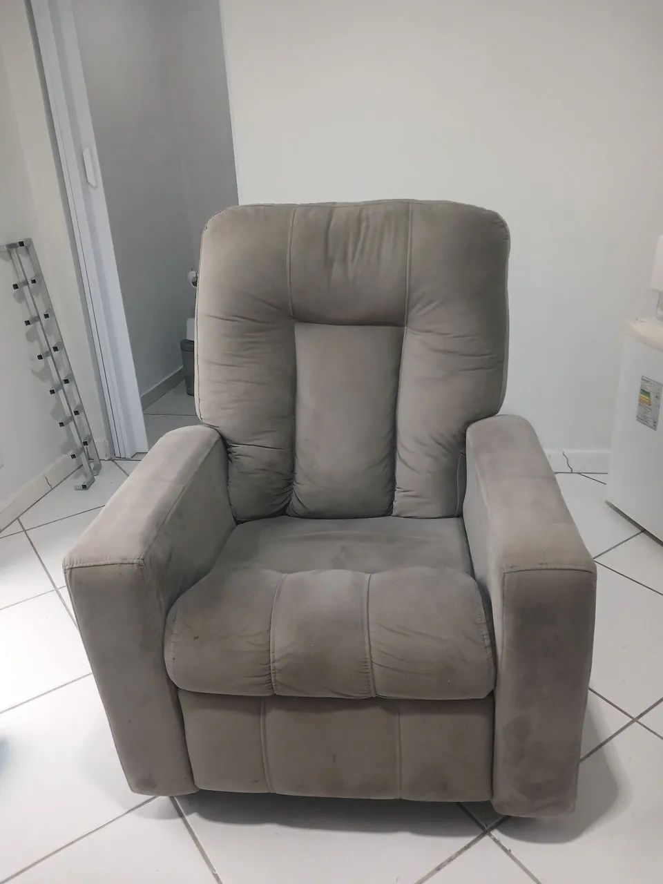 Poltrona reclinável 