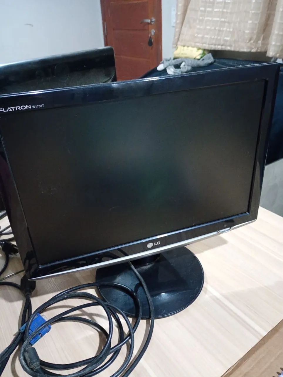 Monitor LCD LG 17 polegadas 80 Reais 