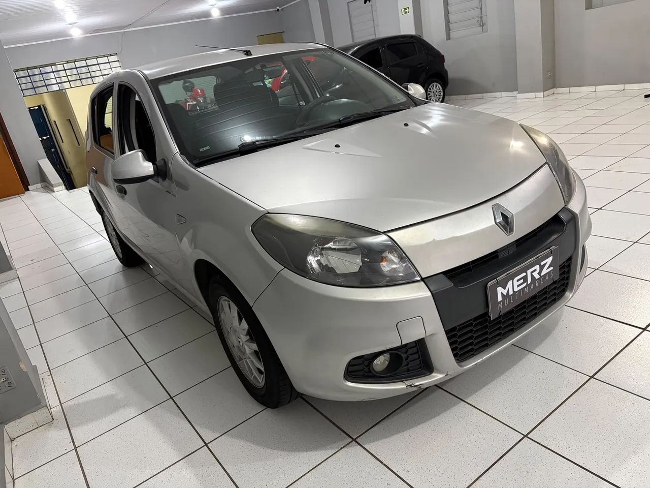 Renault Sandero Expression Hi-Flex 1.6 8V 5p, foto 2 de 12