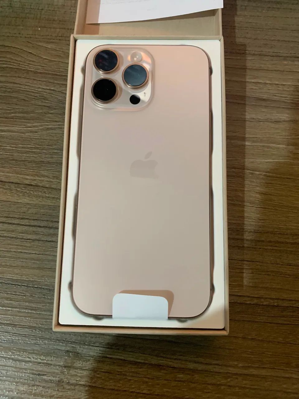 iPhone 16 Pro Max Lacrado com Garantia Apple - Foto 3