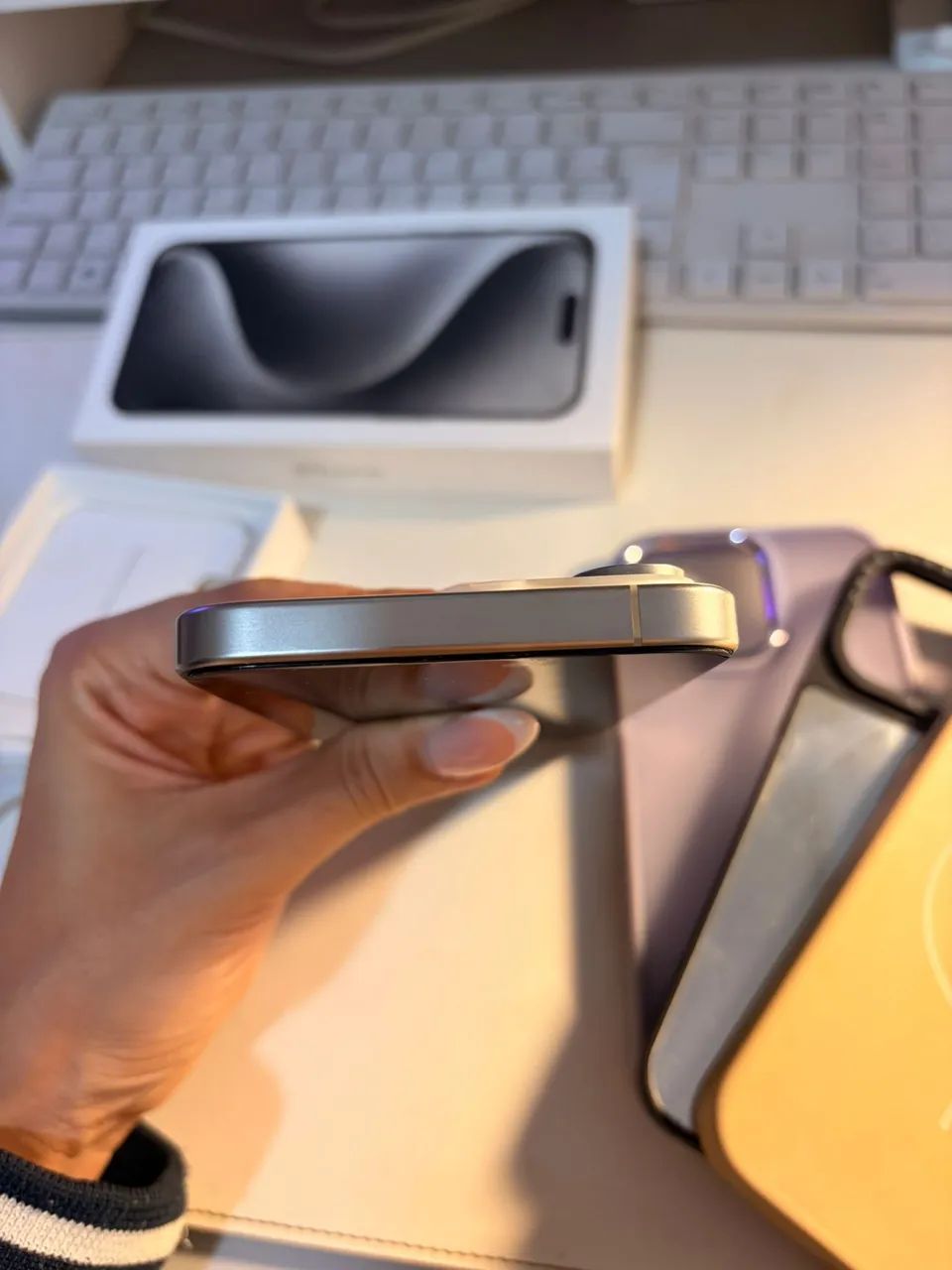Iphone 15 Pro Max  - Foto 2