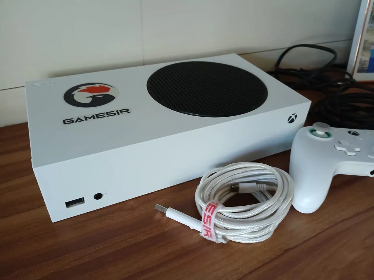 Vendo Xbox séries S em excelente estado com controle gamesir G7 SE e teclado e mouse - Foto 5