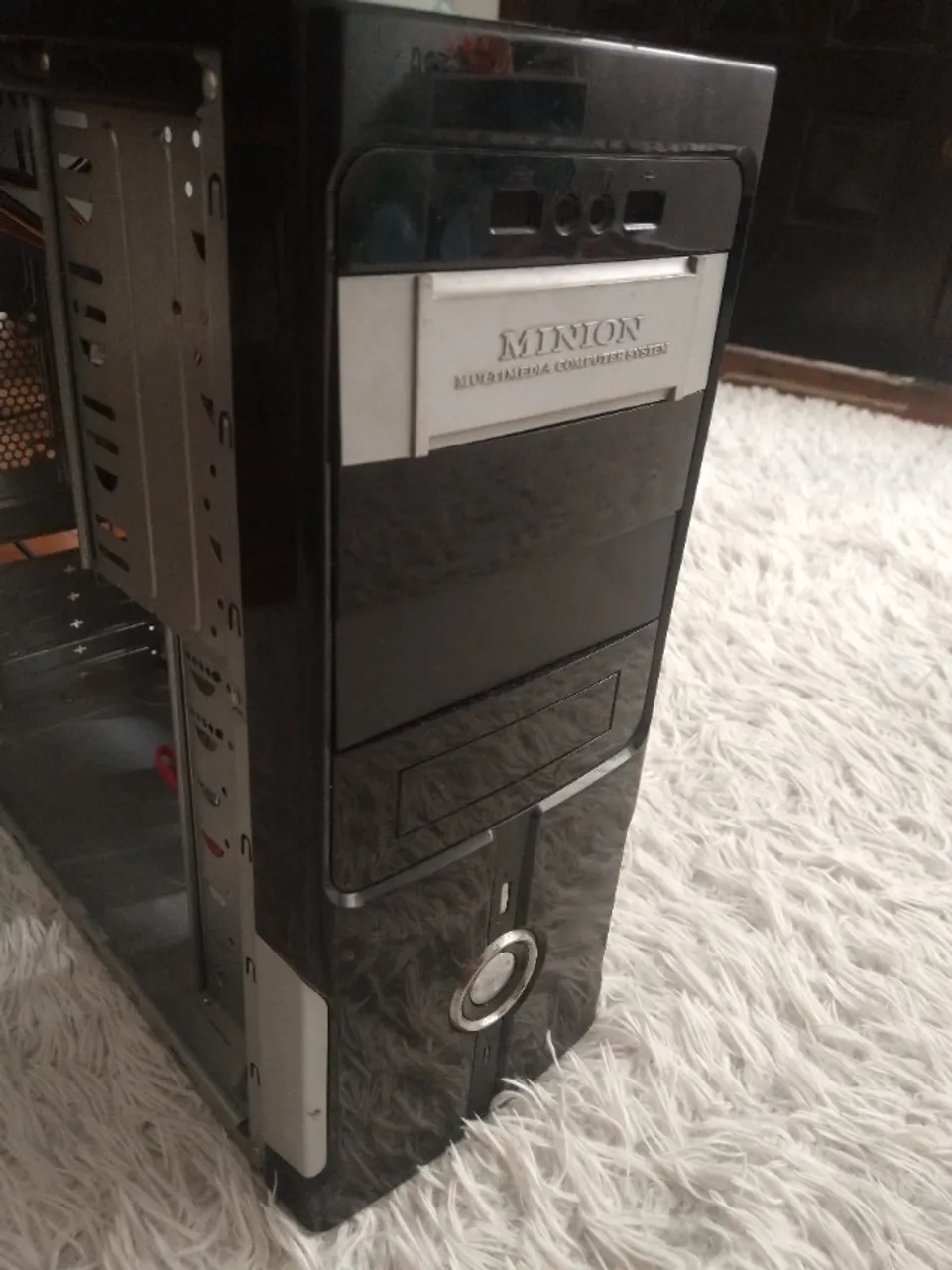 Lenovo mini i5 13a ger,8gb, nvme 256gb,wiifi - Computadores e