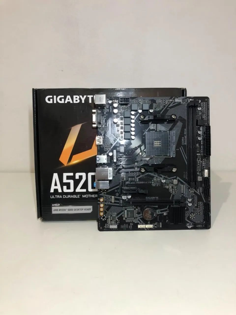 PLACA MAE AM4 A520M KV2 GIGABYTE
