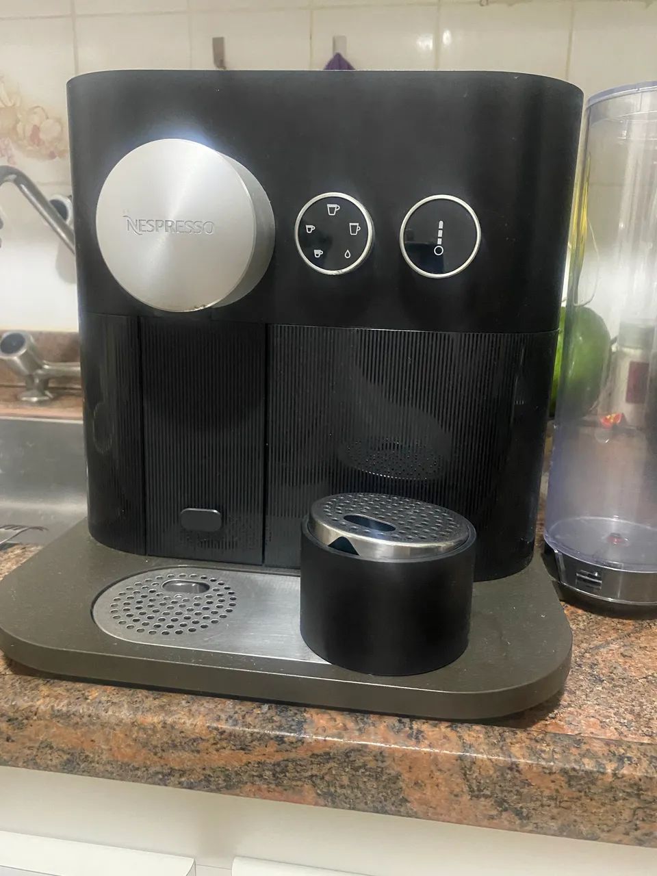 Cafeteira Nespresso Nova - Café Premium em Casa - Linda e Completa! - Foto 5