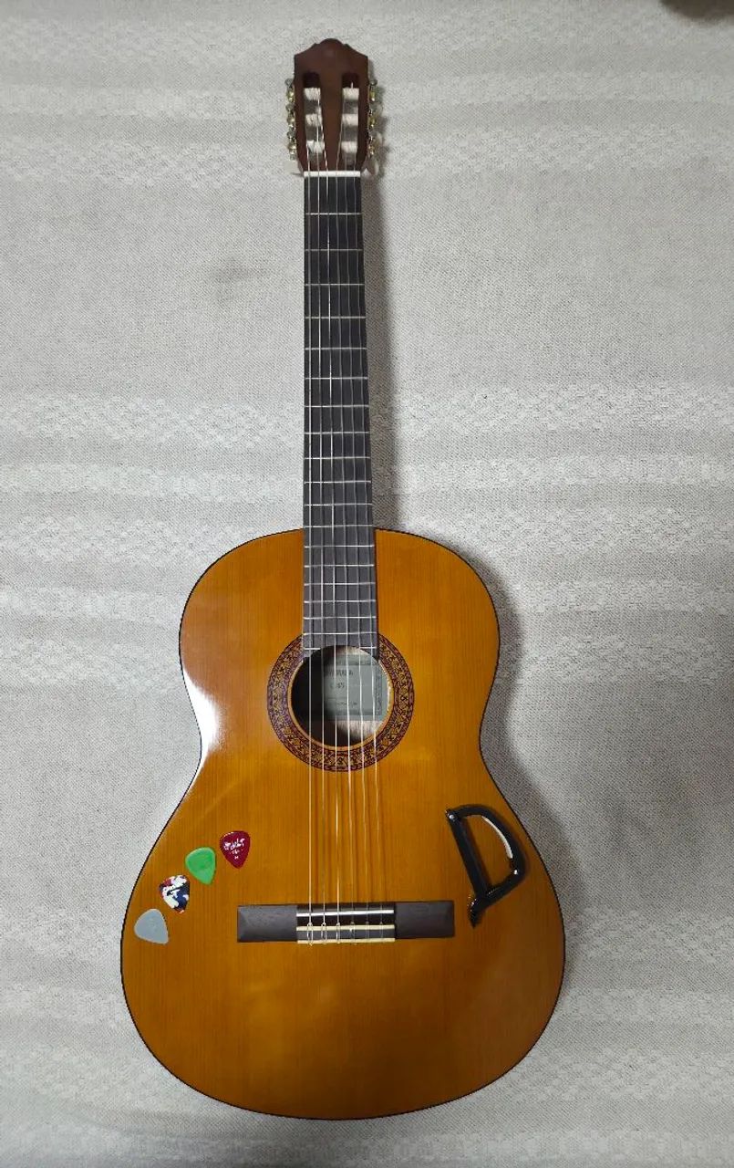 Violão Yamaha C45 com capa, 4 palhetas e capotraste - Foto 3