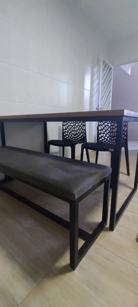 Mesa com banco - Foto 2