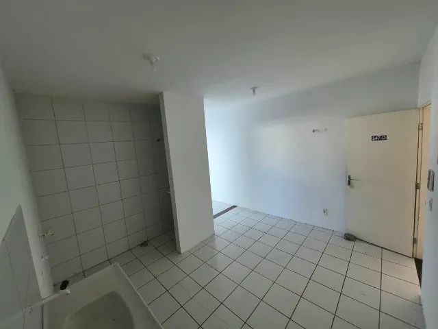 ALUGO - KitNet no bairro Vila União - Foto 2
