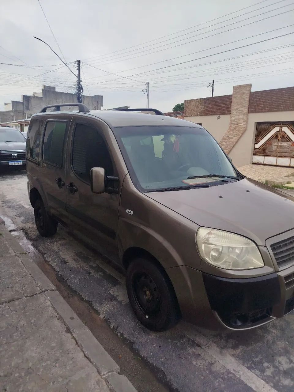 Fiat Doblo Essence 1.8 Flex 16V 5P 2012 - Foto 2