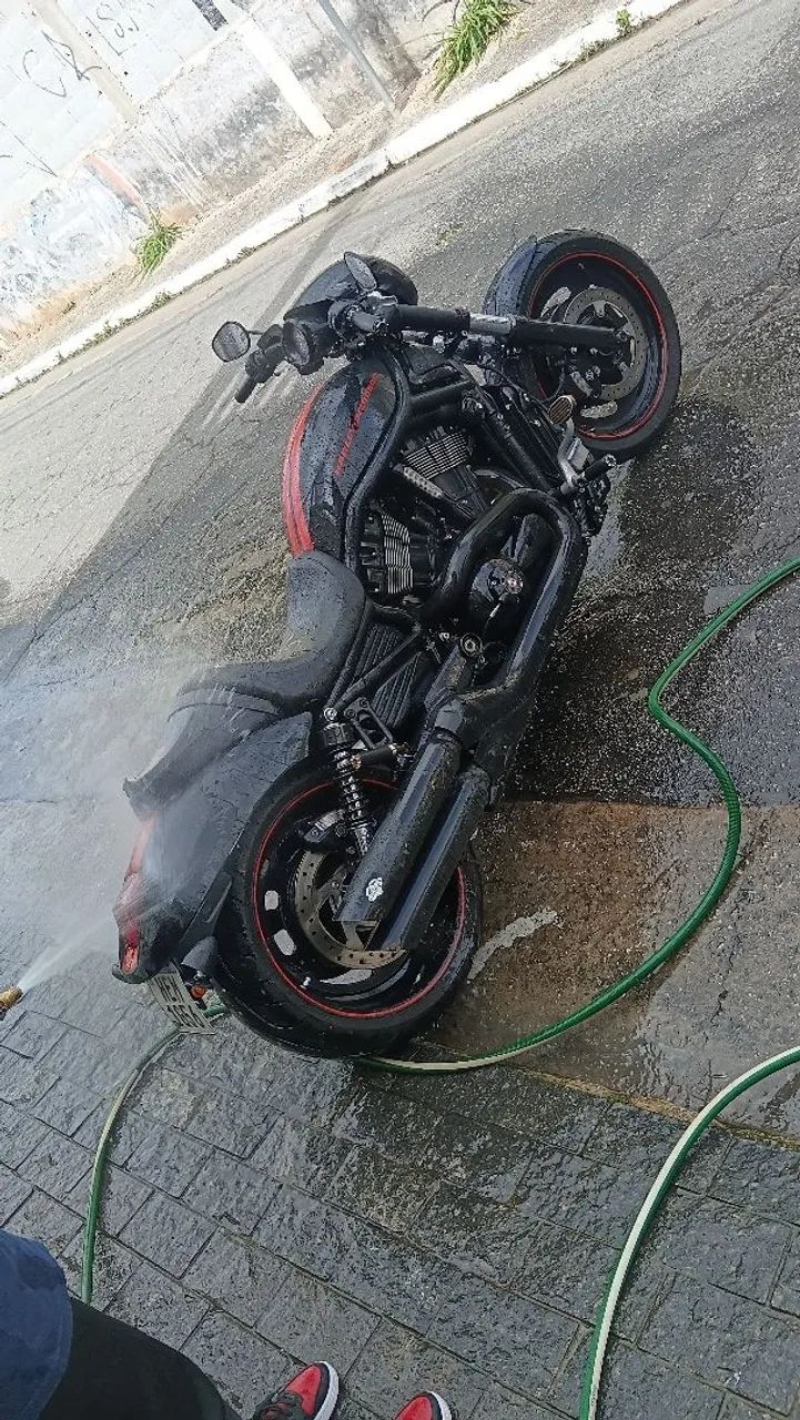 Harley davidson vroud  - Foto 4