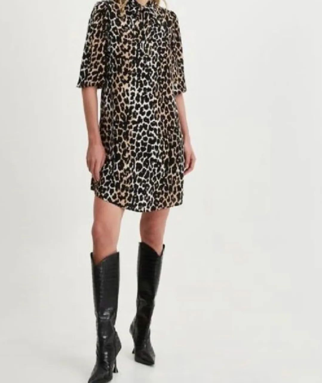 Vestido  animal print Renner 