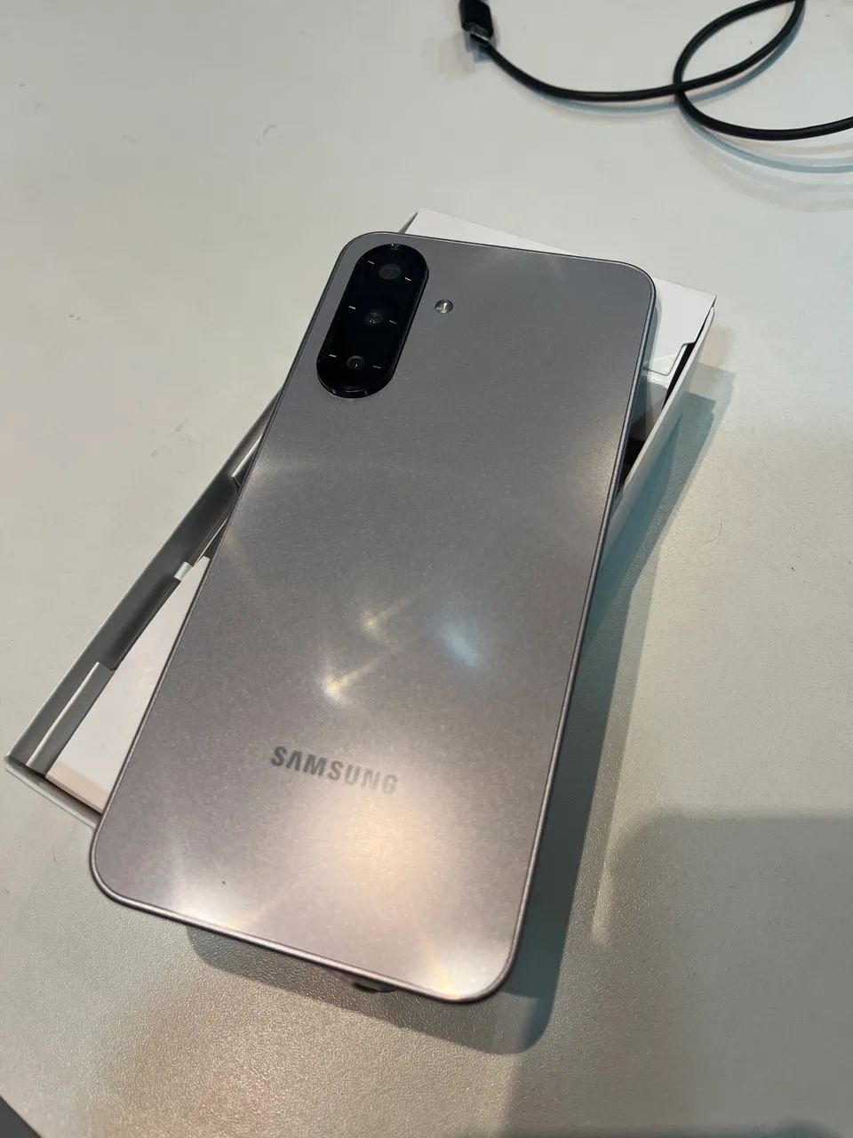 Samsung Galaxy A17  - Foto 3