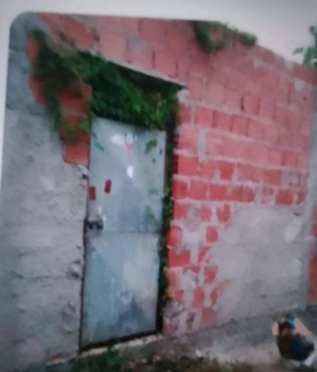 Casa só falta a terra e bate a laje  - Foto 4