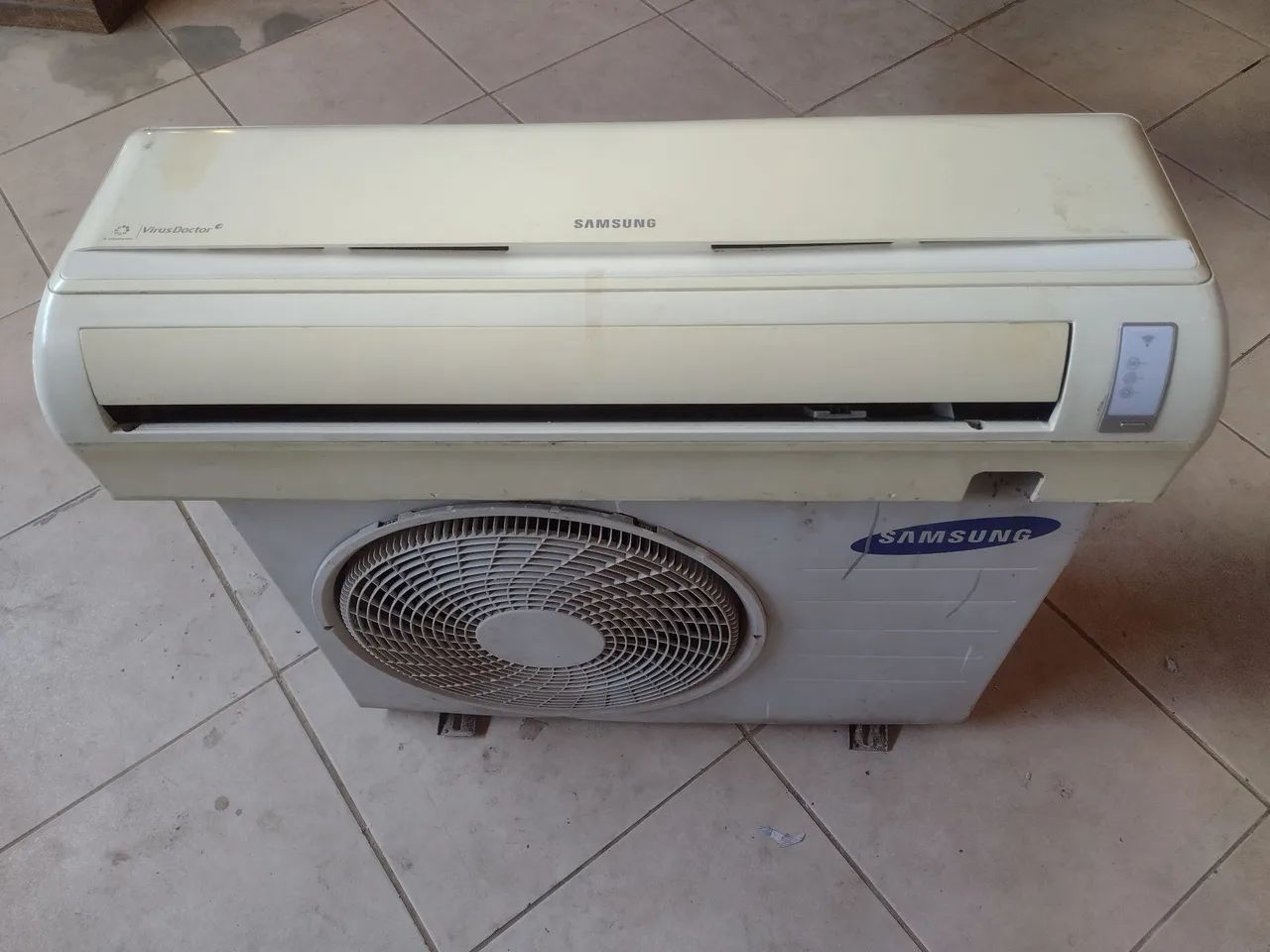 Split 24 mil BTUs com compressor queimado não tem compressor  - Foto 2