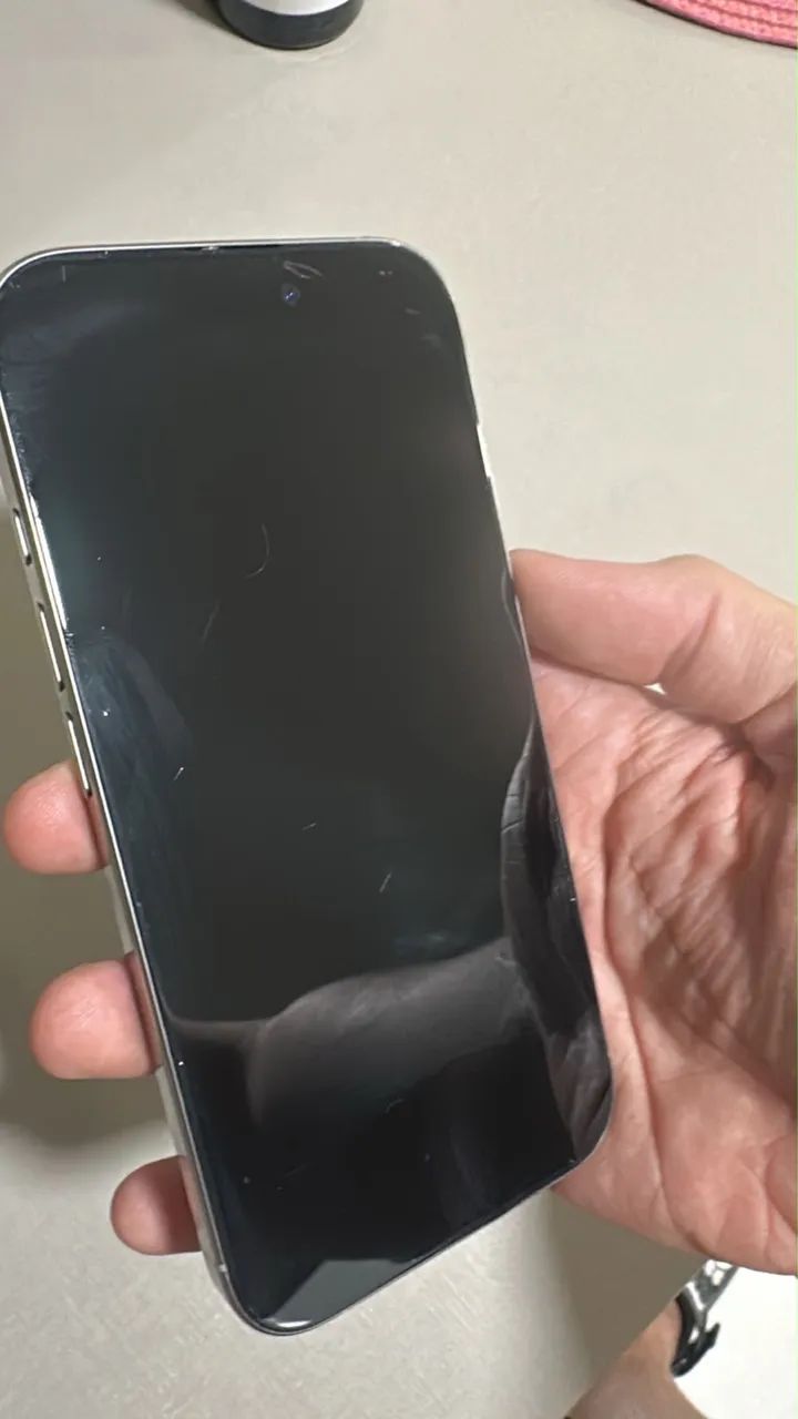 iPhone 16 pro  - Foto 3