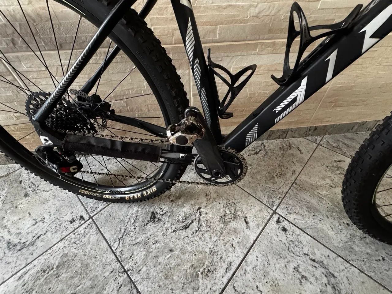 Bicicleta aro 29 Mountain bike First athymus M 12v - Foto 4