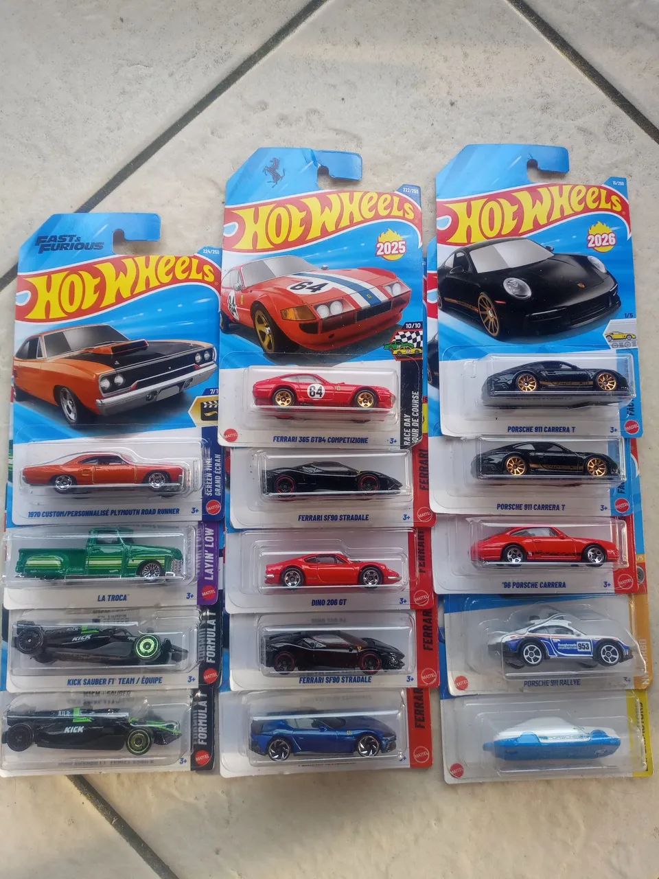 Hot Wheels Miniatura Ferrari porshe fórmula 1