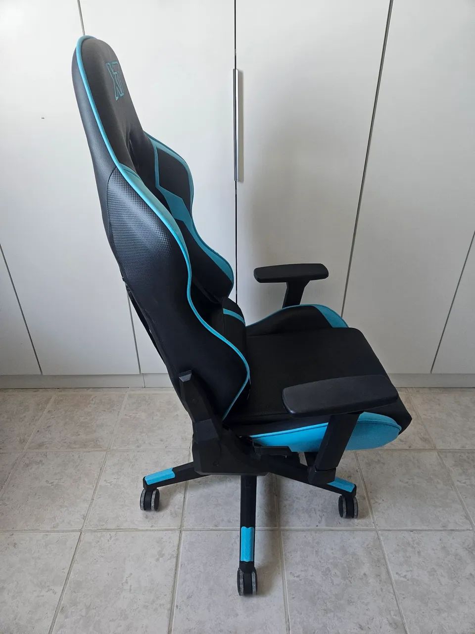 Cadeira gamer (em estado de nova) - Foto 2