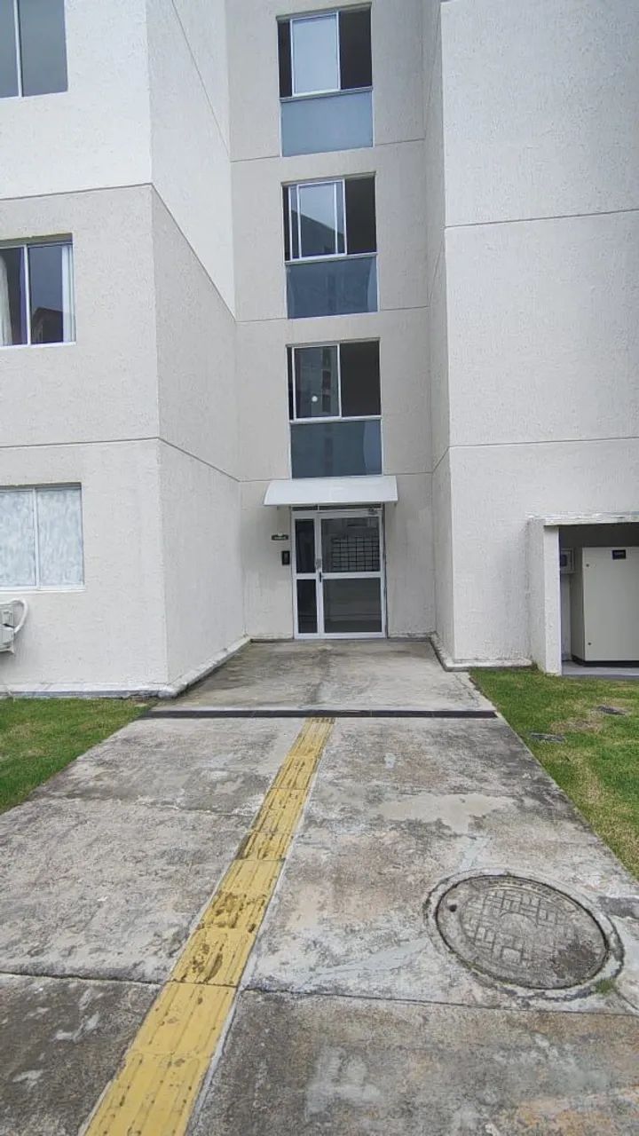 Ap 2/4 em Piatã direto com proprietário 
