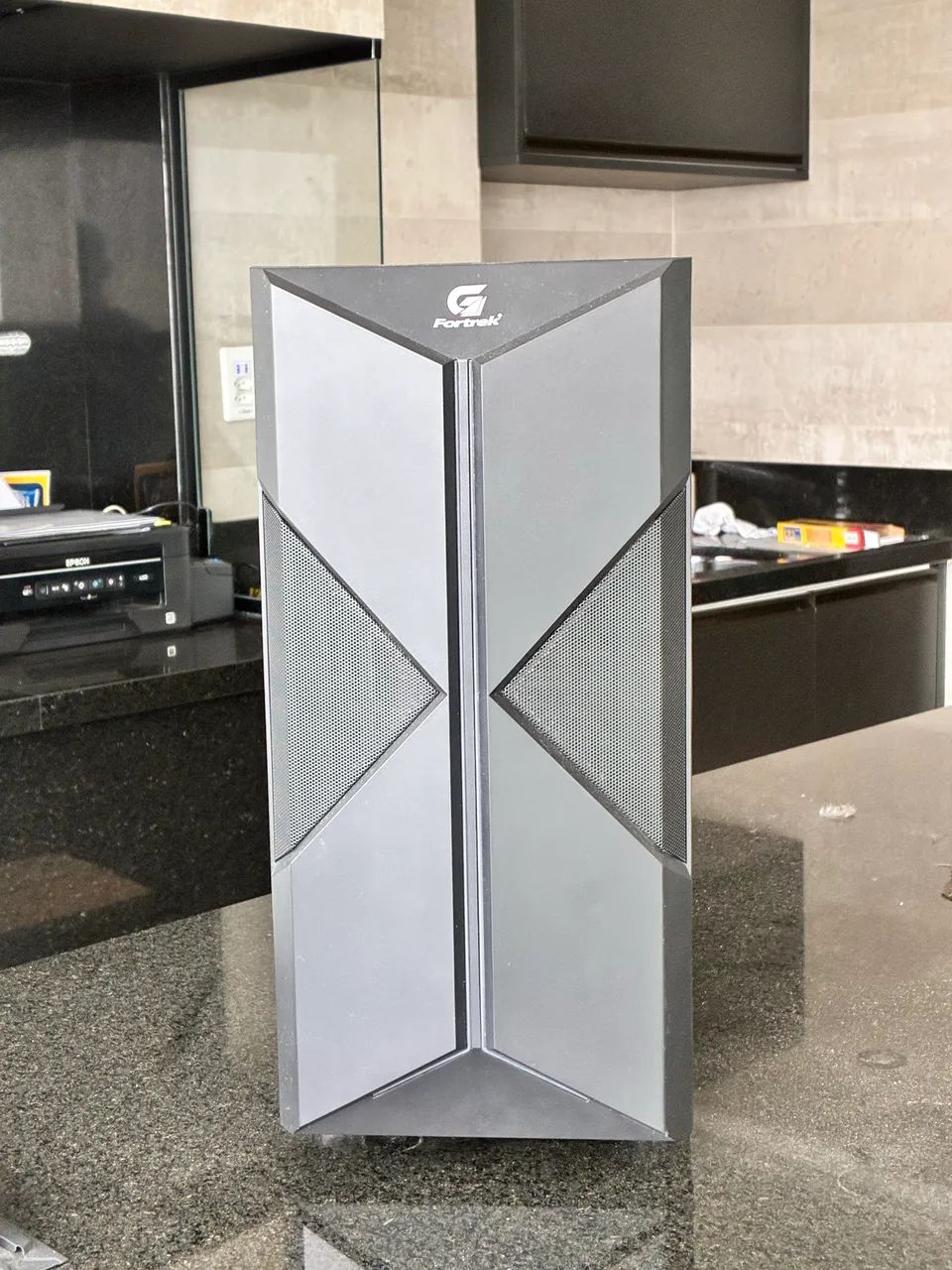 Gabinete RGB Fortrek - Foto 3