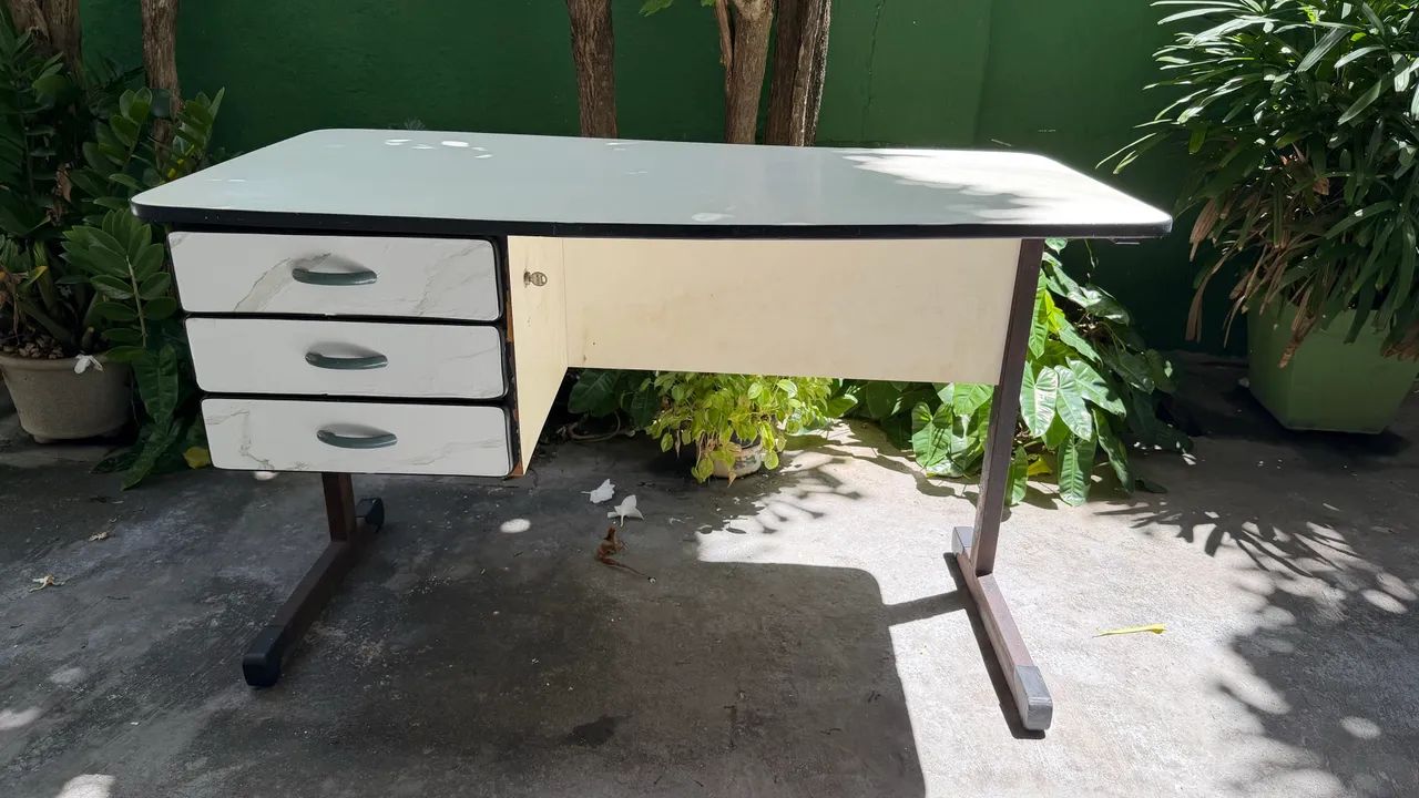 Mesa de escritório 