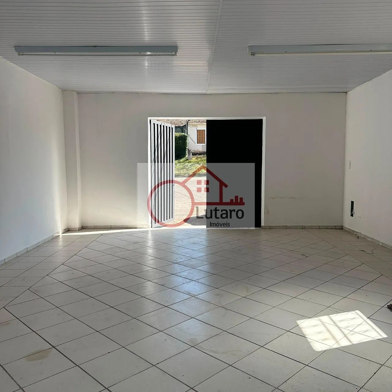Salão em Centro - Elias Fausto, SP - Foto 2