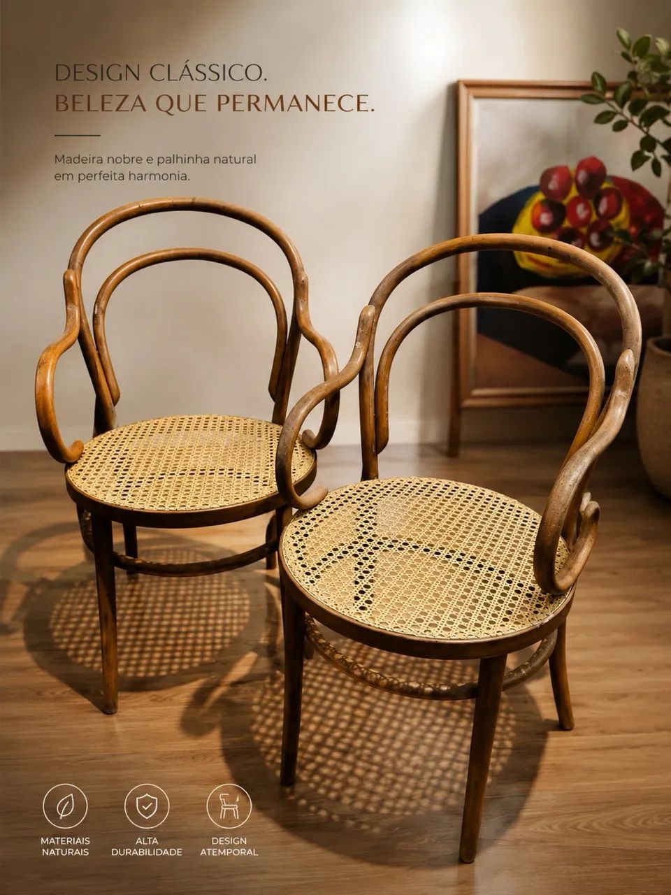  Par de Cadeiras  Antigas Estilo Thonet com Braço 