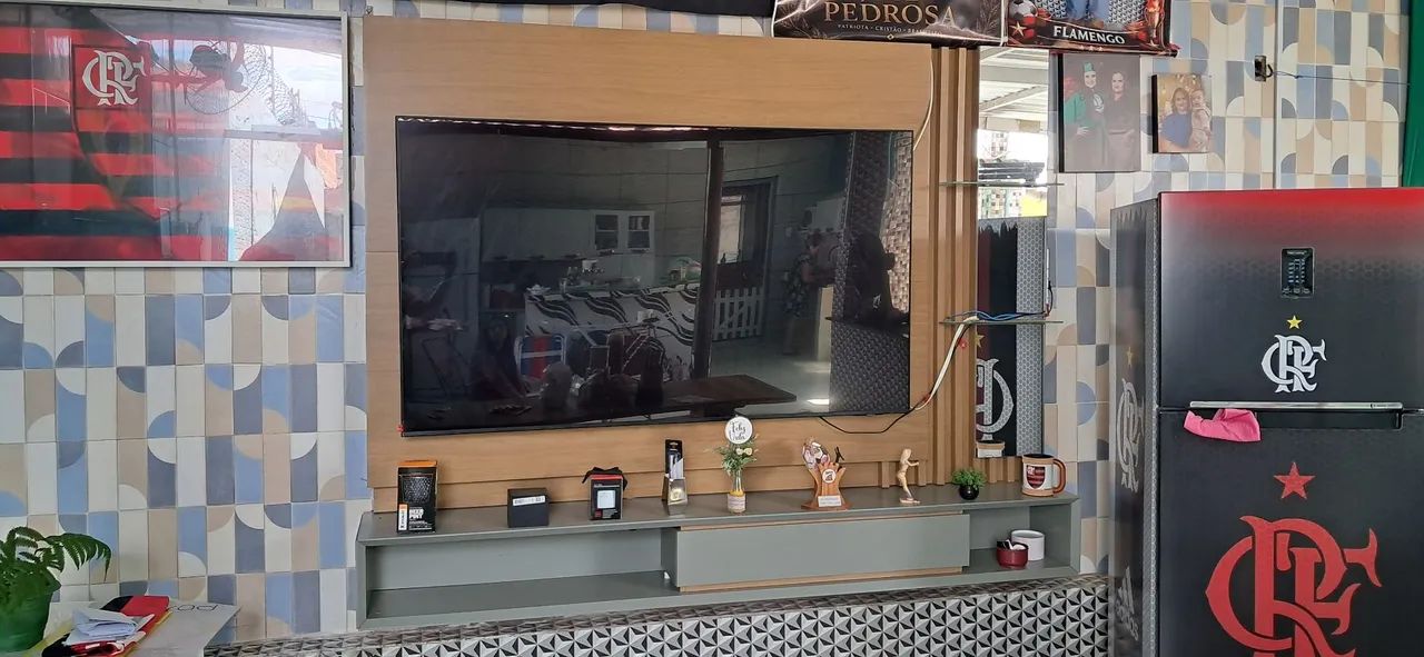VENDO TV DE 70 POLEGADAS NOVA - Foto 3