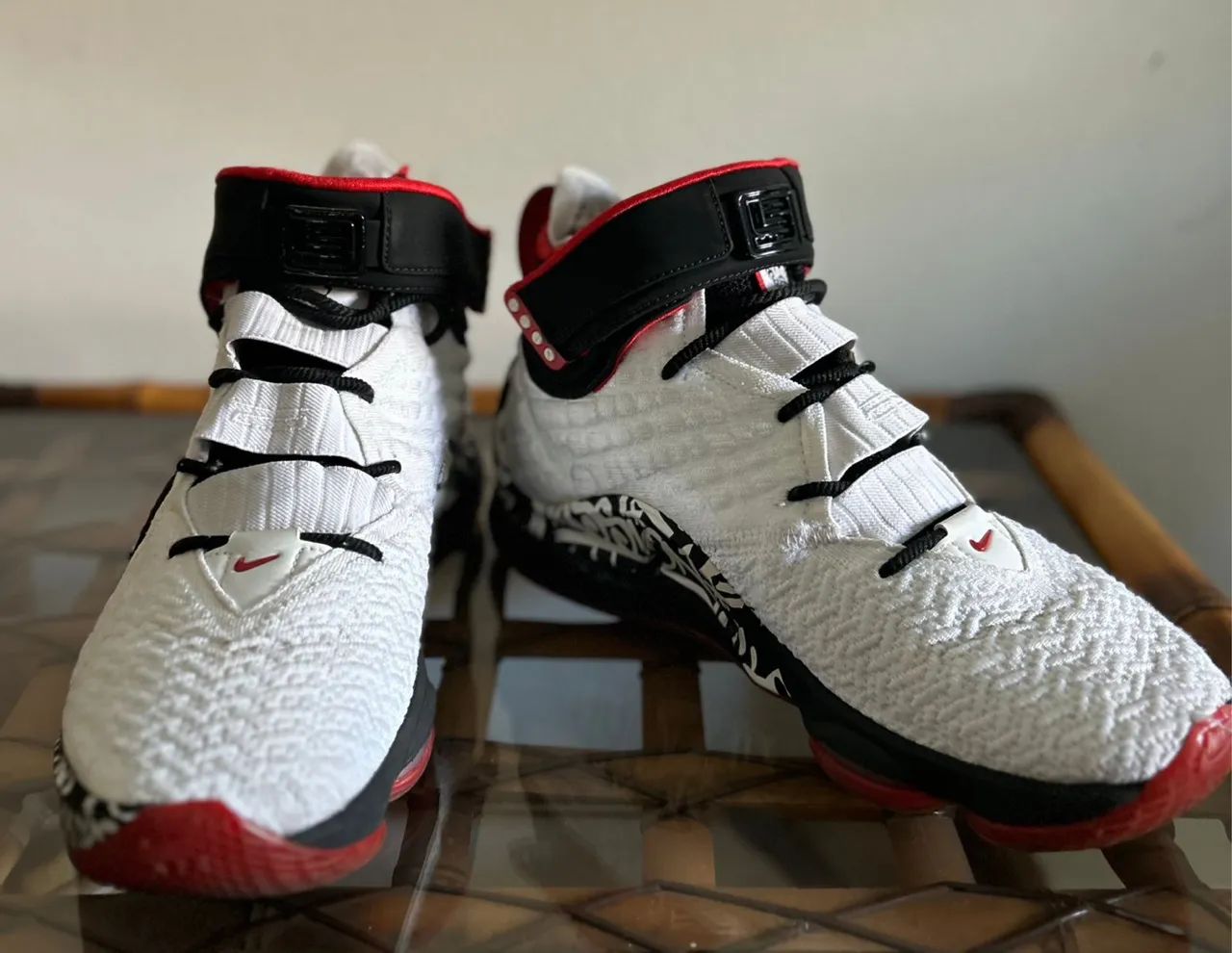 LeBron 17 Grafiiti - Foto 3