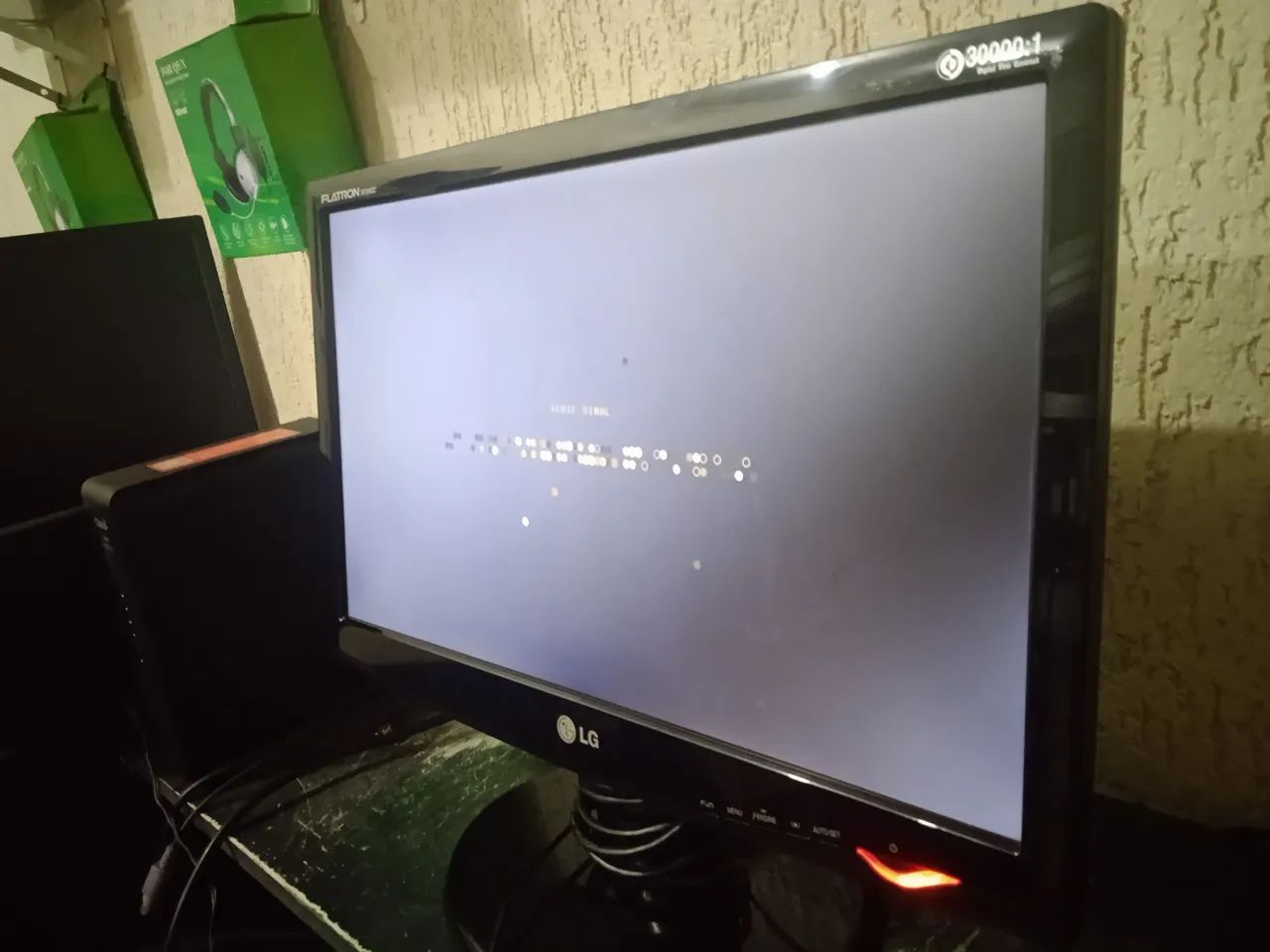 Monitor LG Led 20 polegadas completo  - Foto 2