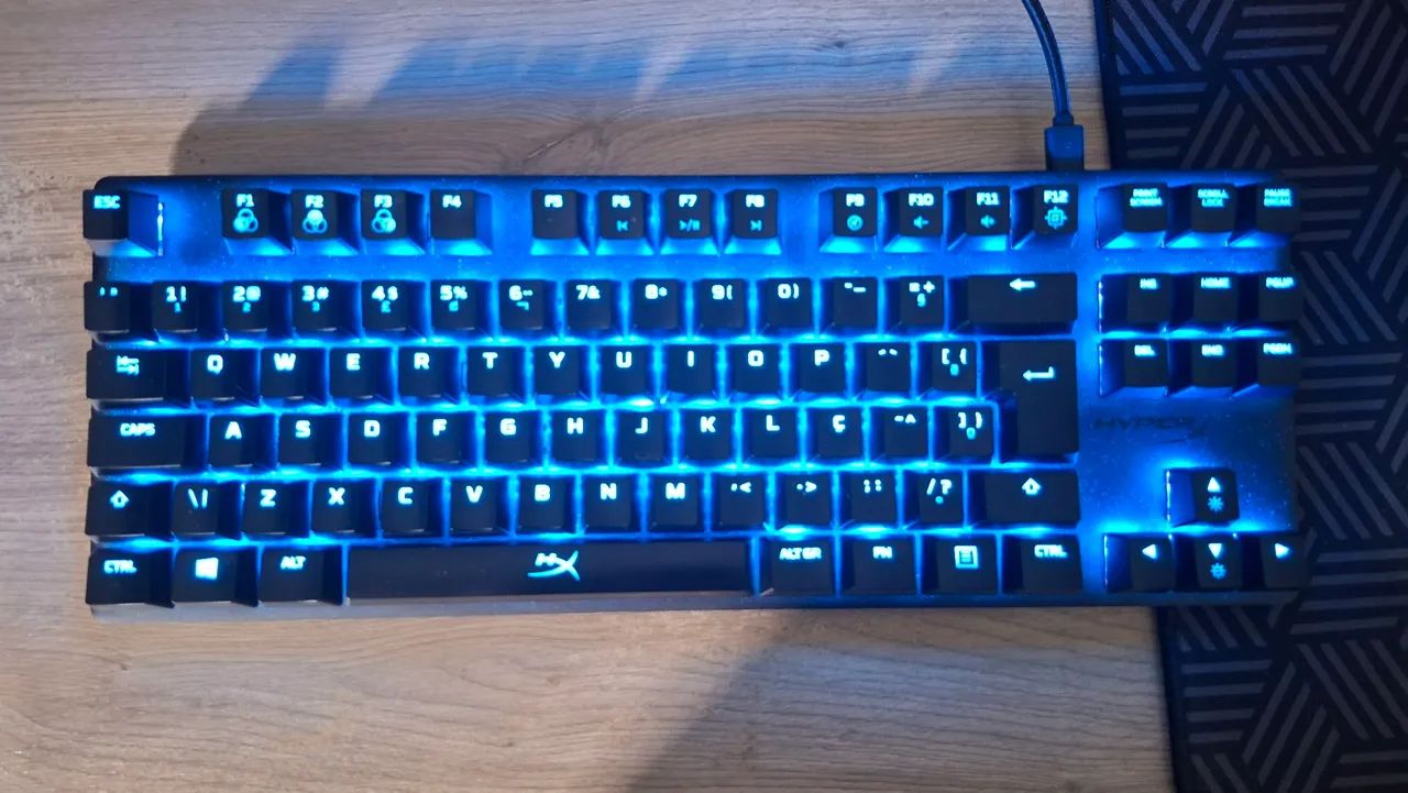 Teclado Hyperx TKL semi novo - Foto 2