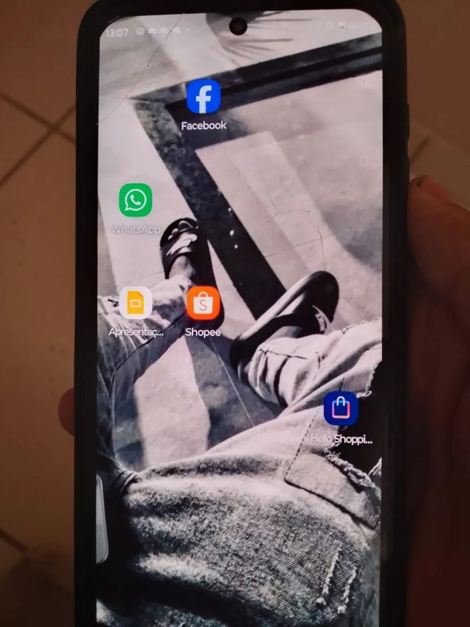 troco motog52 128 em notebook ouvem iPhone xr ou 8 - Foto 4