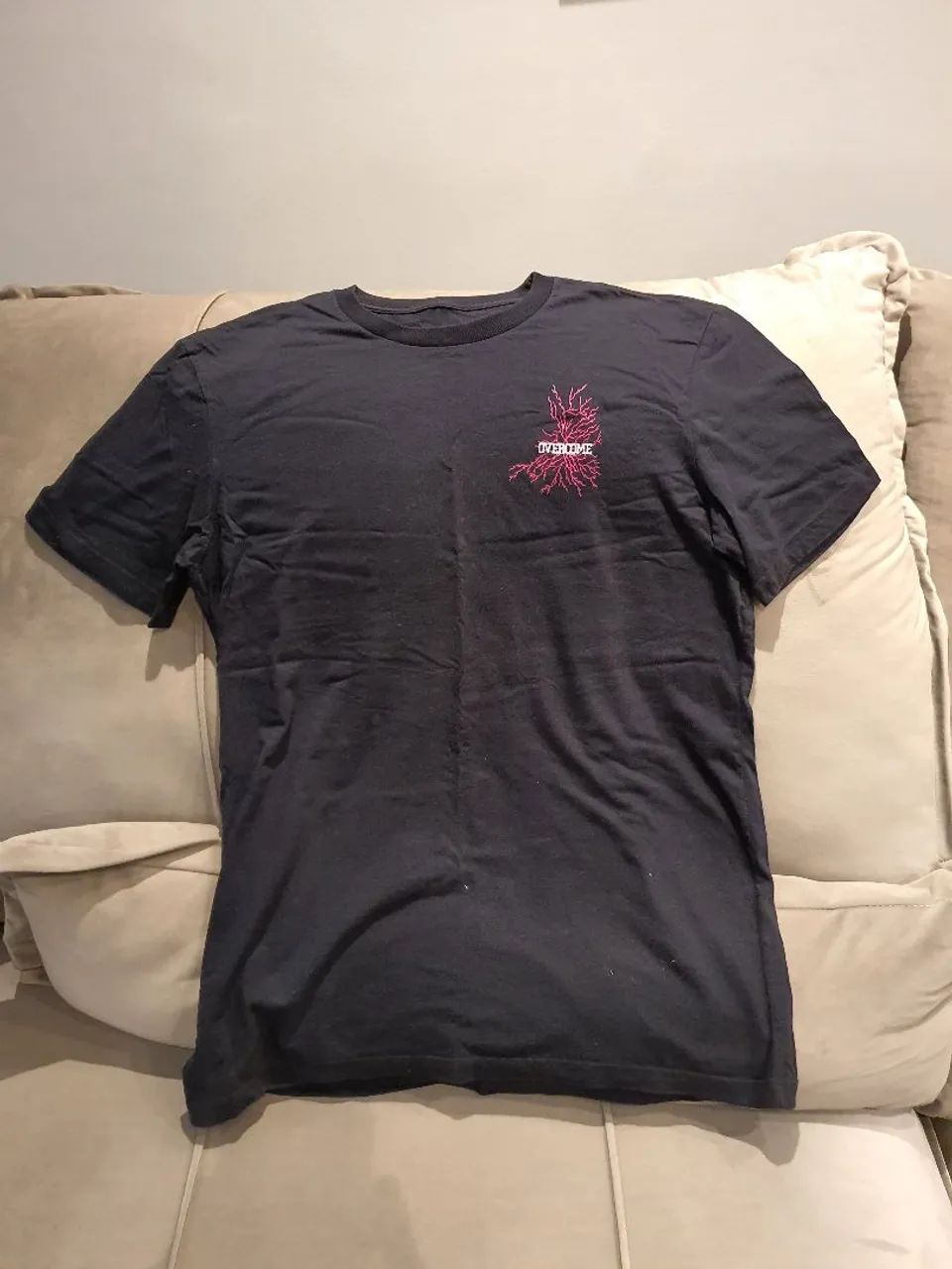 Camiseta overcome 