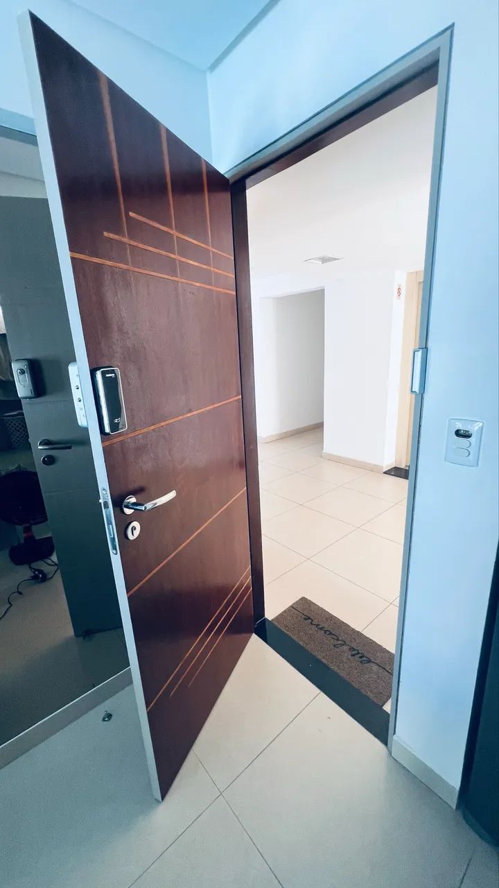 Envelopamento porta residencial 