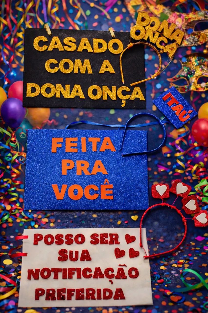 Plaquinha carnaval com tiara