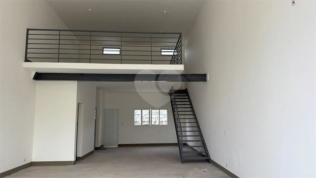 Loja para locação em Vila olga cecília - SP